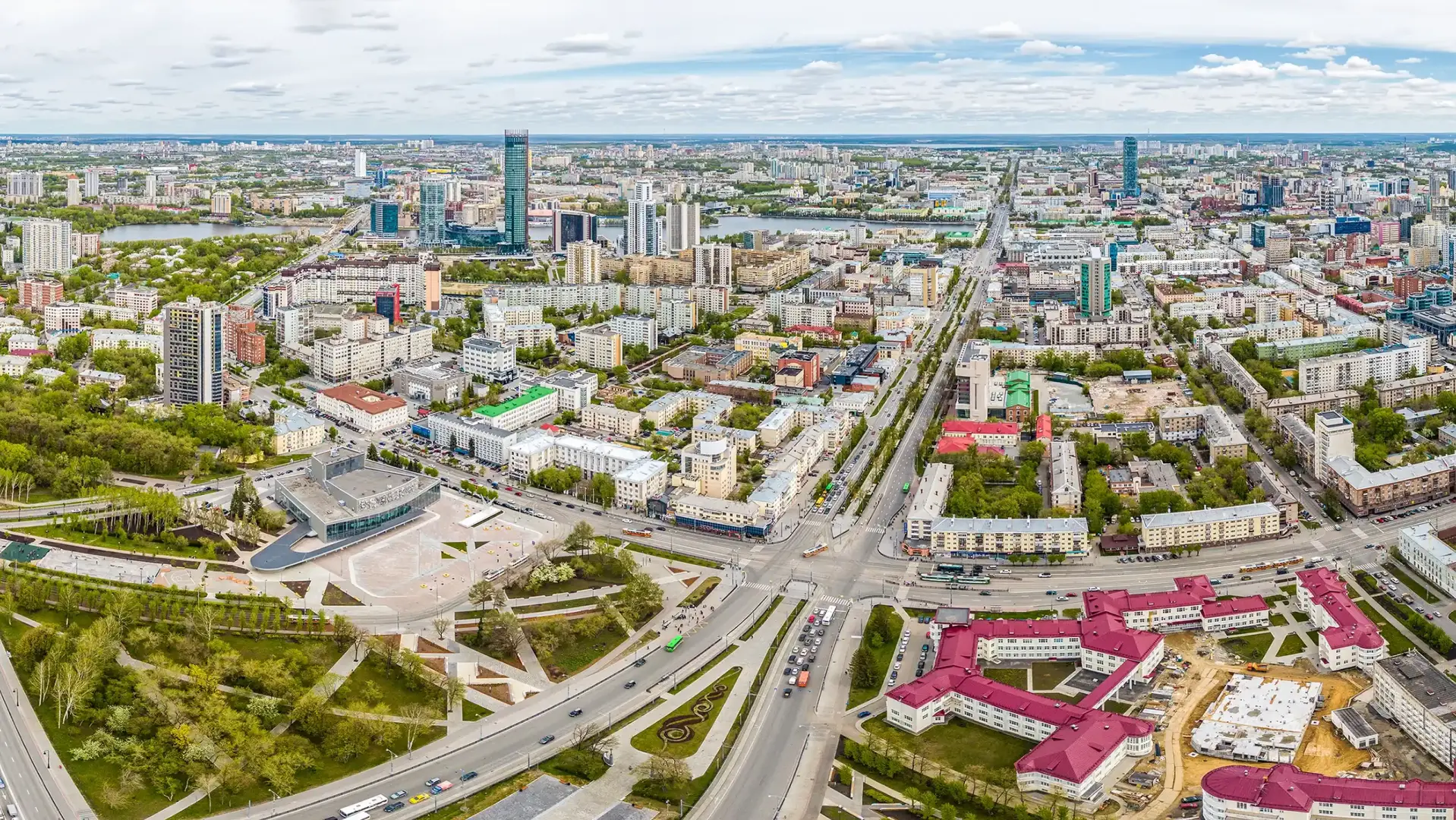 Вузы Екатеринбурга 2025 с низкими проходными баллами