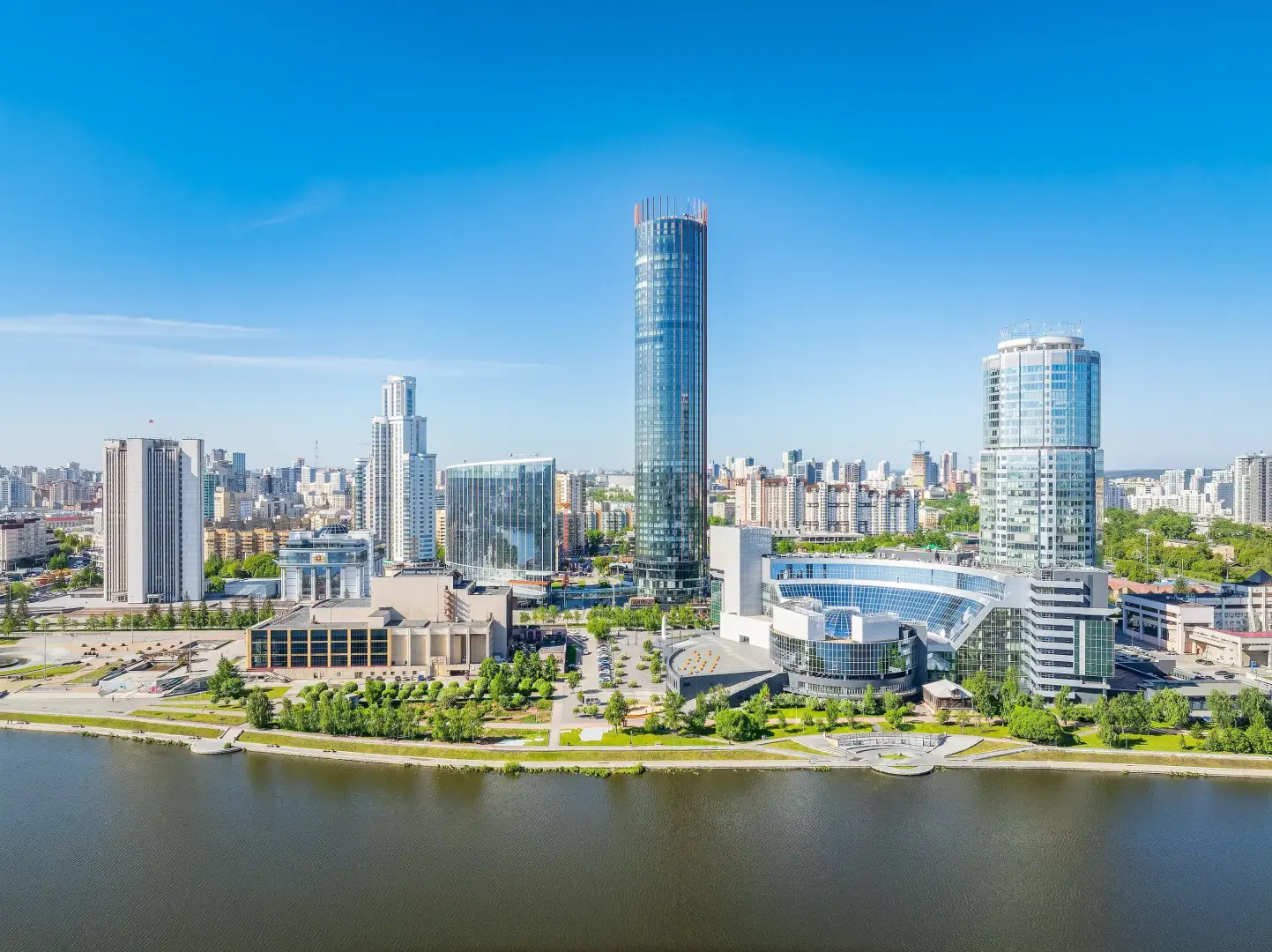 Популярные вузы Екатеринбурга 2025 года