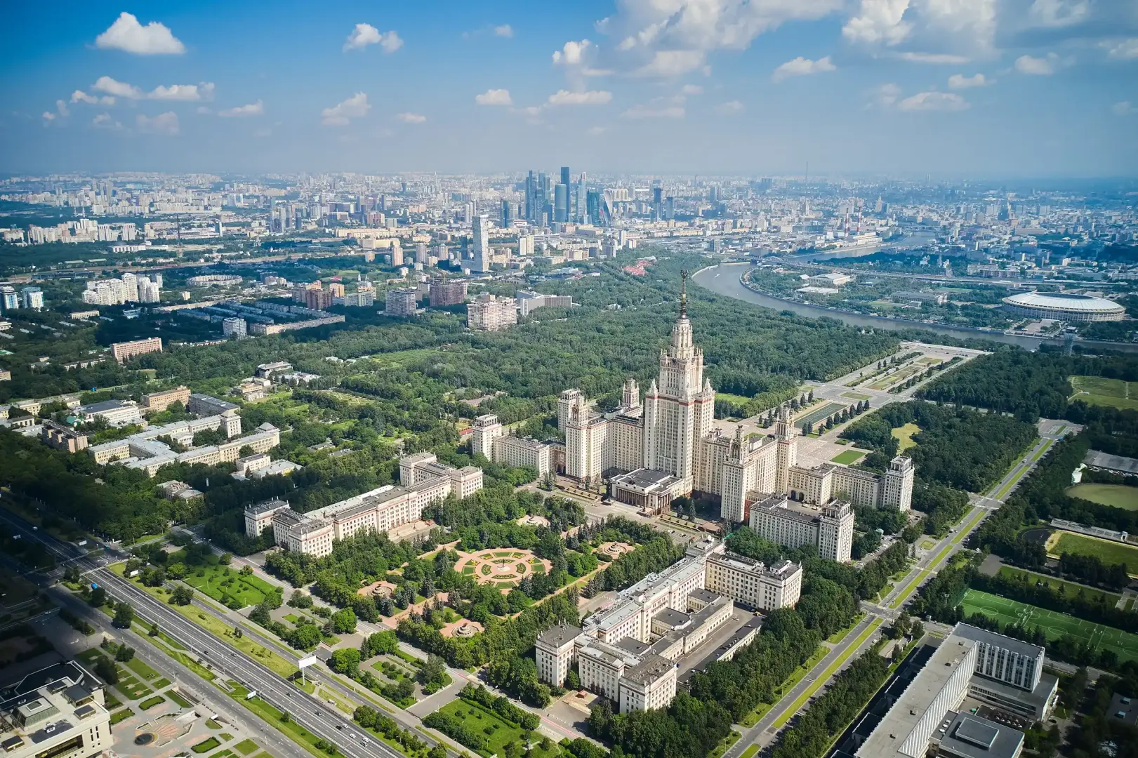 Популярные вузы России 2025 года