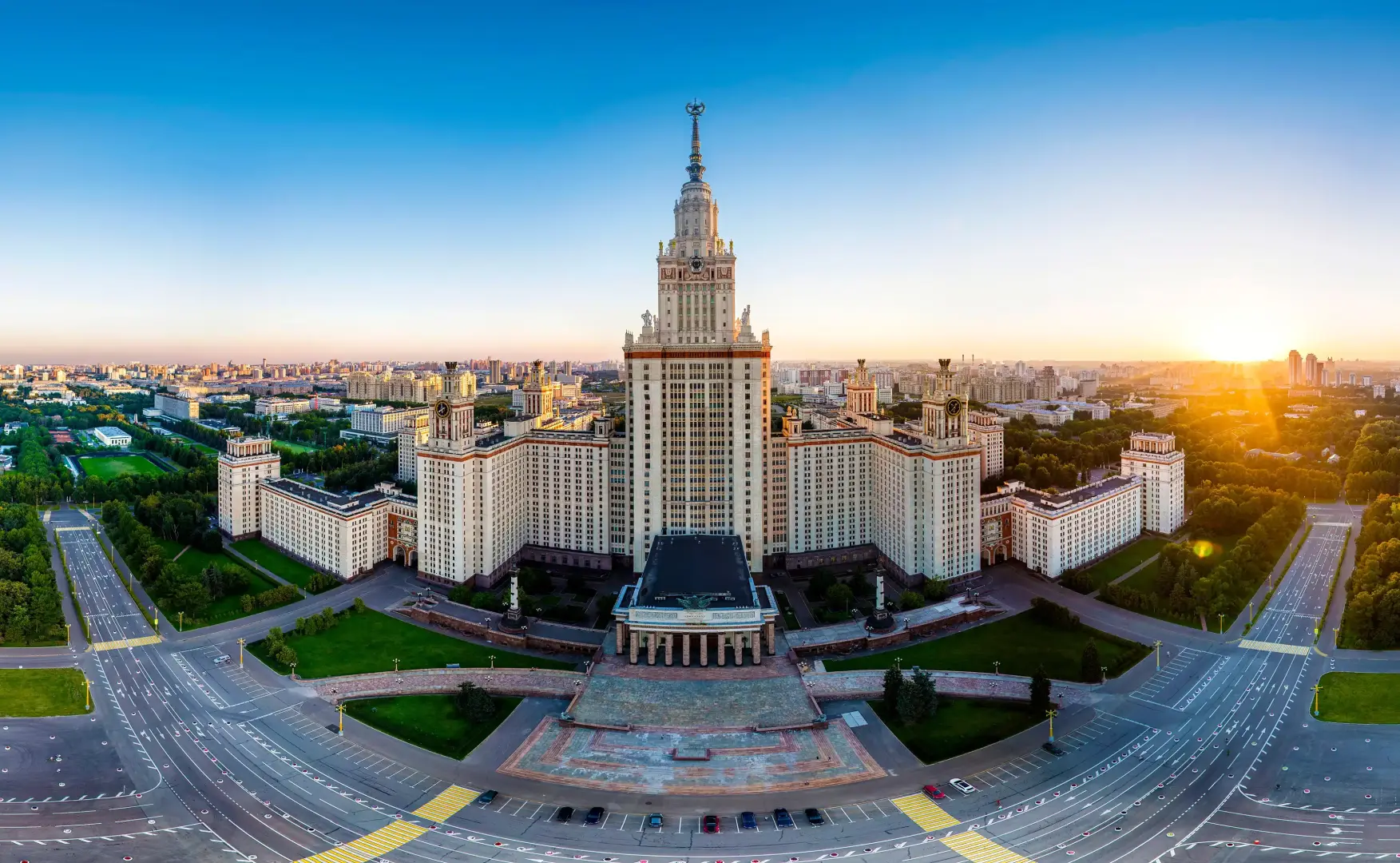 Популярные вузы Москвы 2025 года