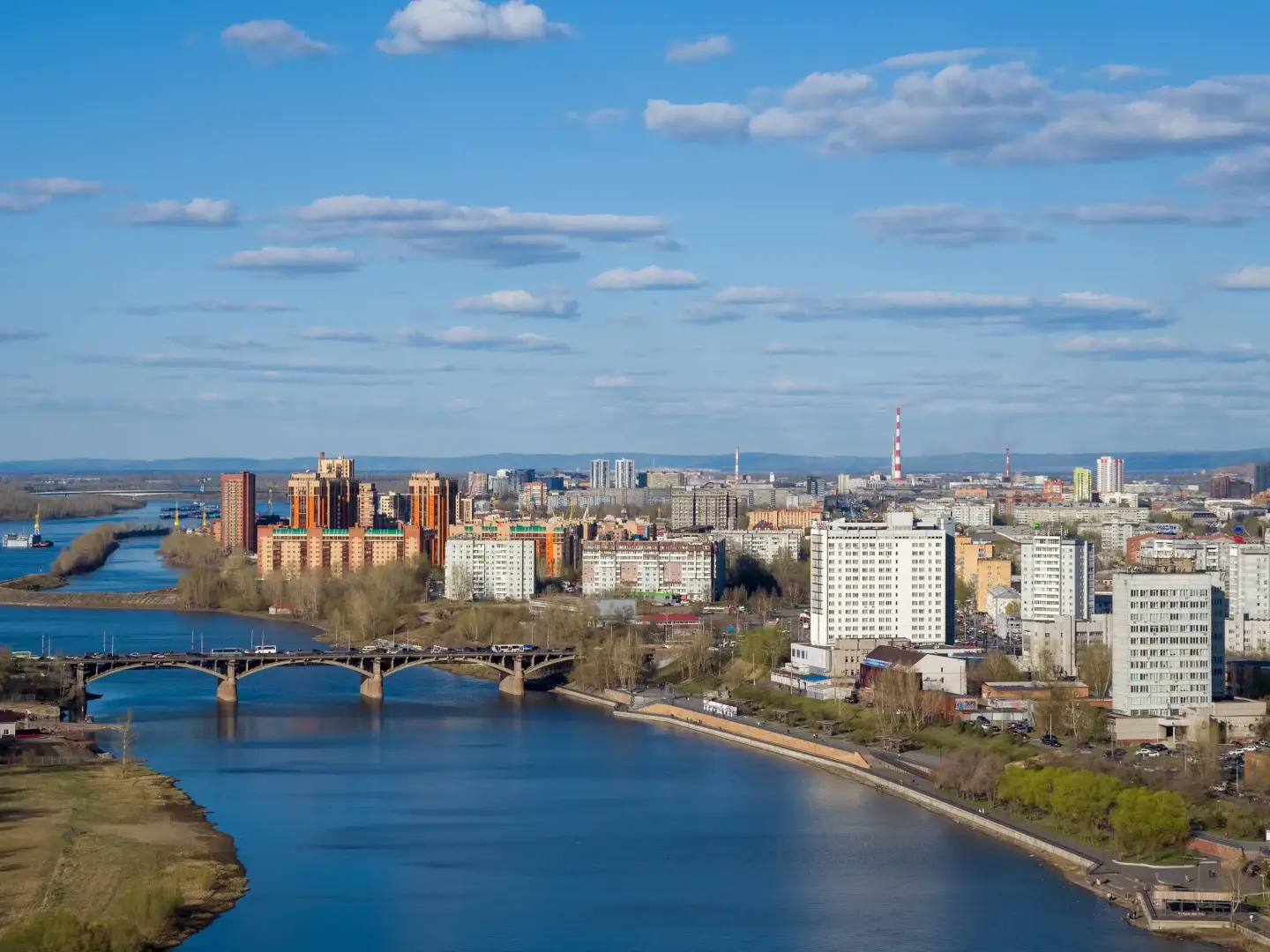 Колледжи Красноярска 2025 с низкими проходными баллами