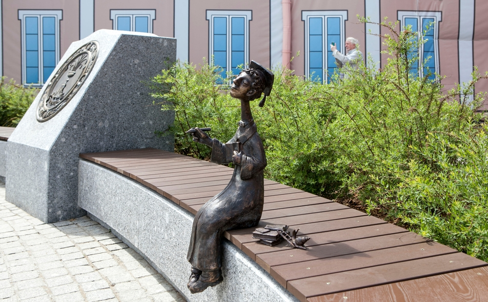 Подборка вузов в Санкт-Петербурге по специальности "Журналистика"