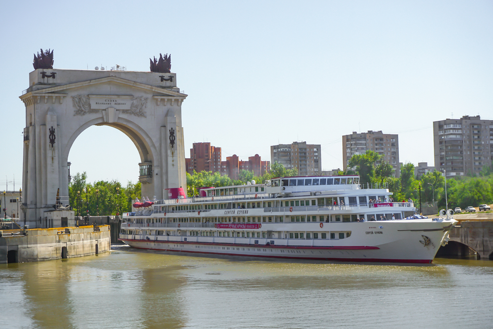 Куда поступить в Волгограде на бакалавриат по специальности "Прикладная информатика"