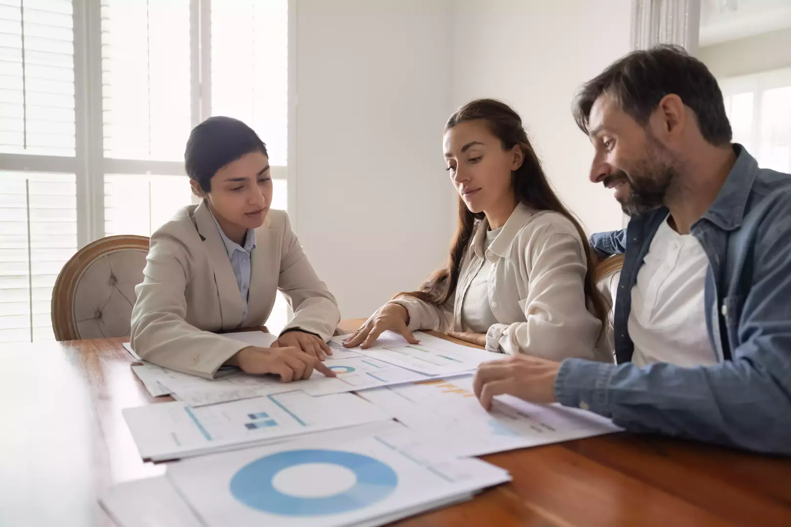 Как стать финансовым консультантом