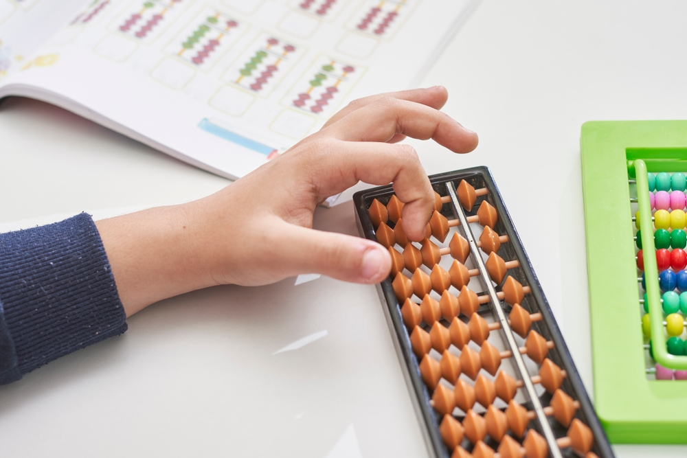 Ментальная арифметика: что это такое и как она развивает мозг