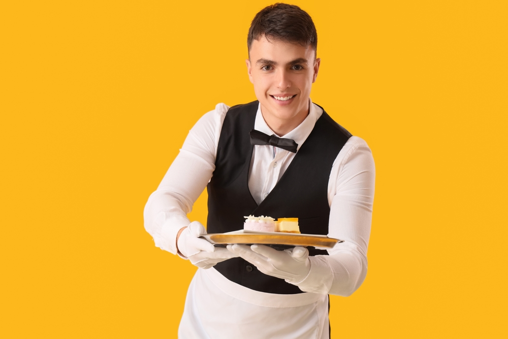 Официант: гид по профессии для тех, кто хочет работать в сфере гостеприимства