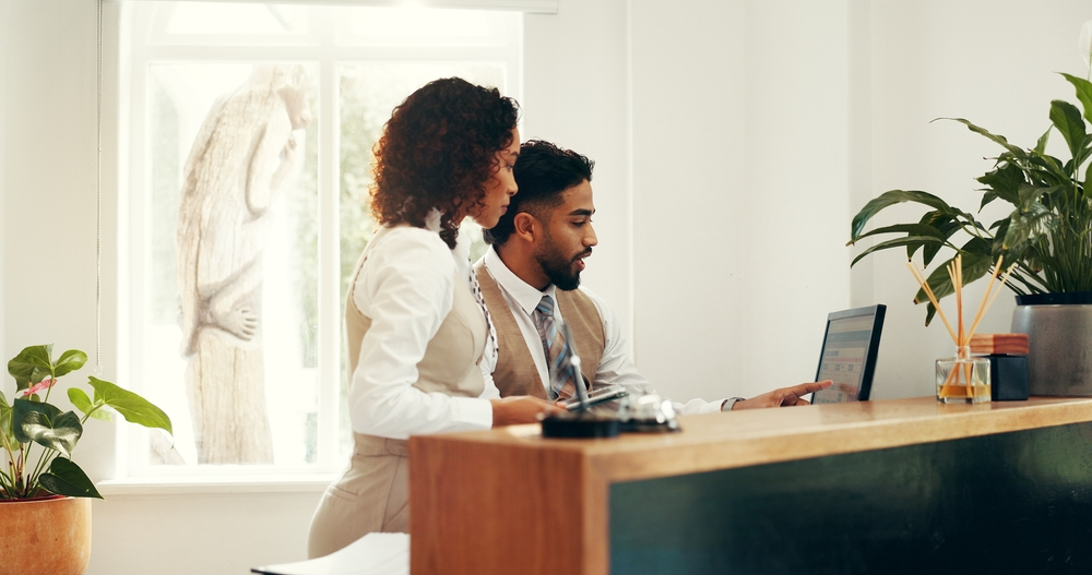 Менеджер гостиничного сервиса: профессия, которая открывает двери в лучшие отели мира