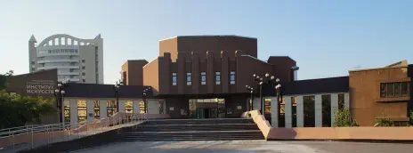 Сибирский государственный институт искусств им. Д. Хворостовского
