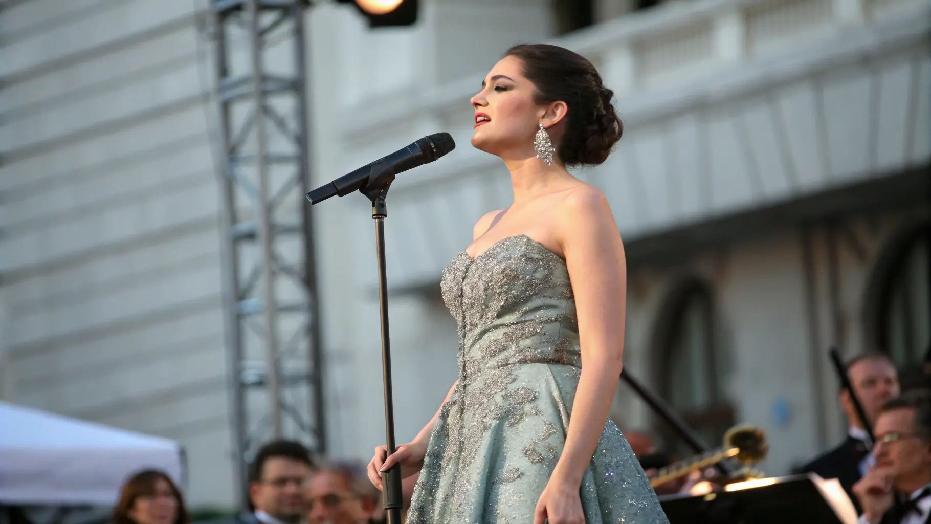 Оперный певец